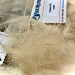 Trout Hunter CDC Feathers Dyed Bulk 3.5 gram - Your Premium Fishing Gear Store Rods Lines Baits Accessories^ Online